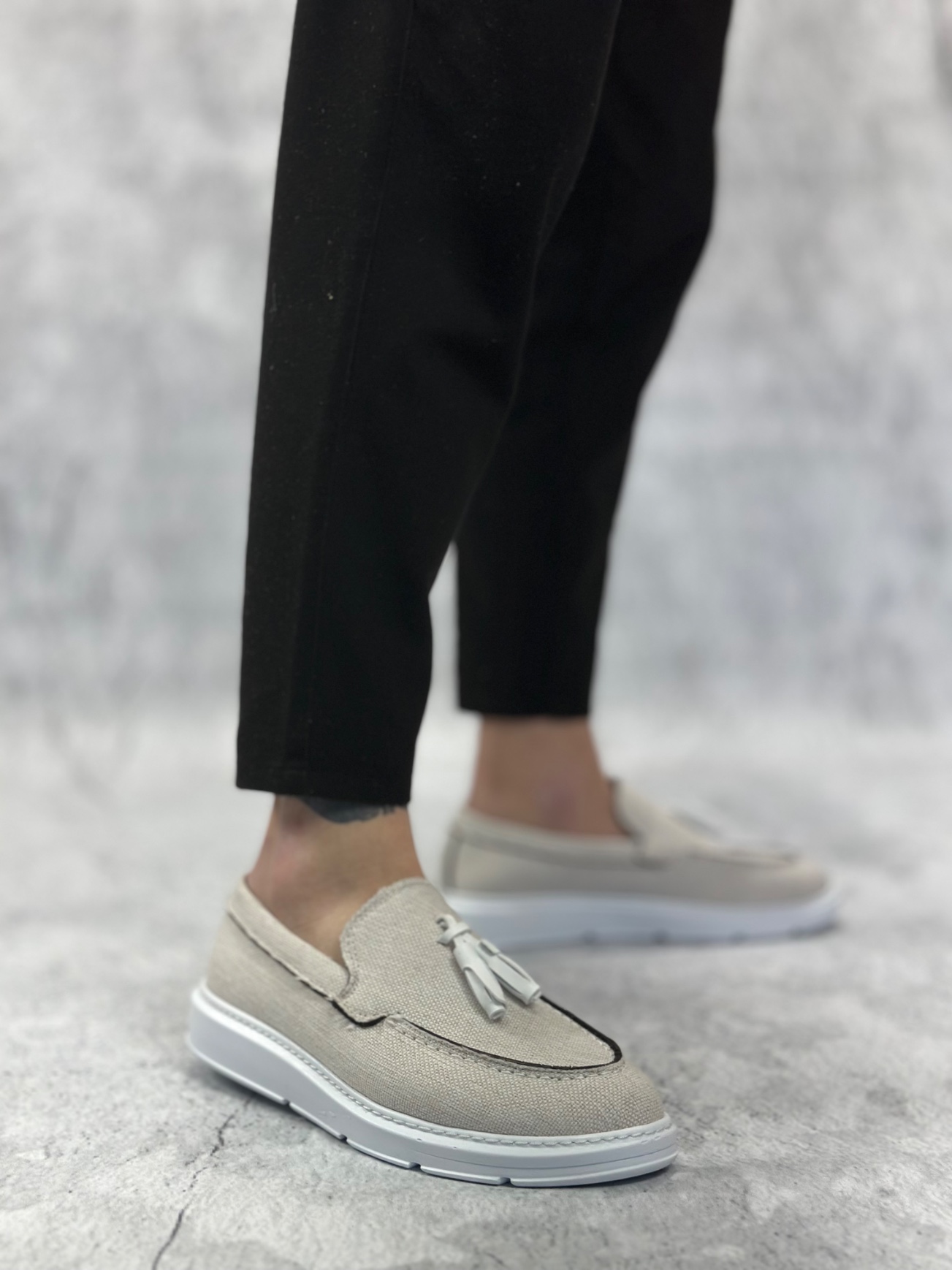 BA0005 Bağcıksız Yüksek Taban Klasik Keten Beyaz Püsküllü Erkek Ayakkabı