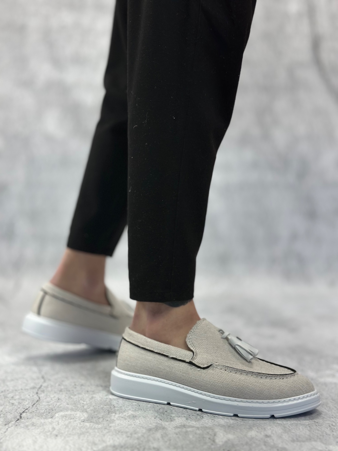 BA0005 Bağcıksız Yüksek Taban Klasik Keten Beyaz Püsküllü Erkek Ayakkabı